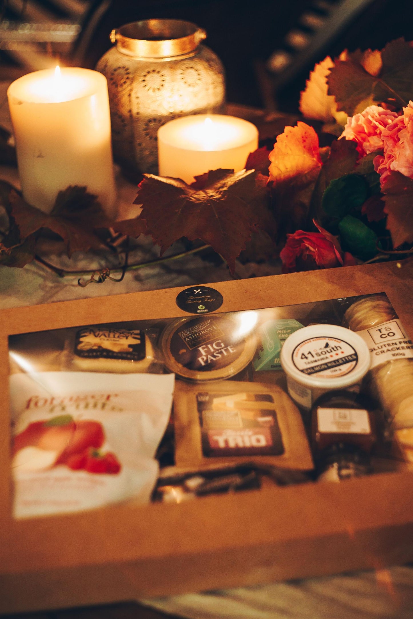 Gift box containing delicious Tasmanian treats and condiments like Ashgrove cheese and salmon rillettes